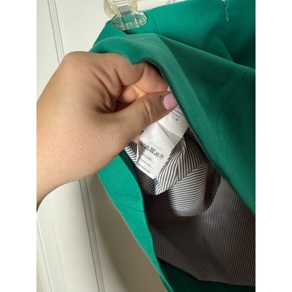 J. Crew Women's Green Wool Blend Short Scalloped Mini Skirt Prep Size 8 - Picture 5 of 8